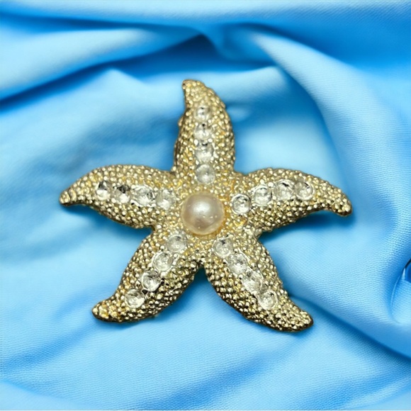 Jewelry - Starfish Brooch Gold Tone Faux Pearl Beach Coastal Pin